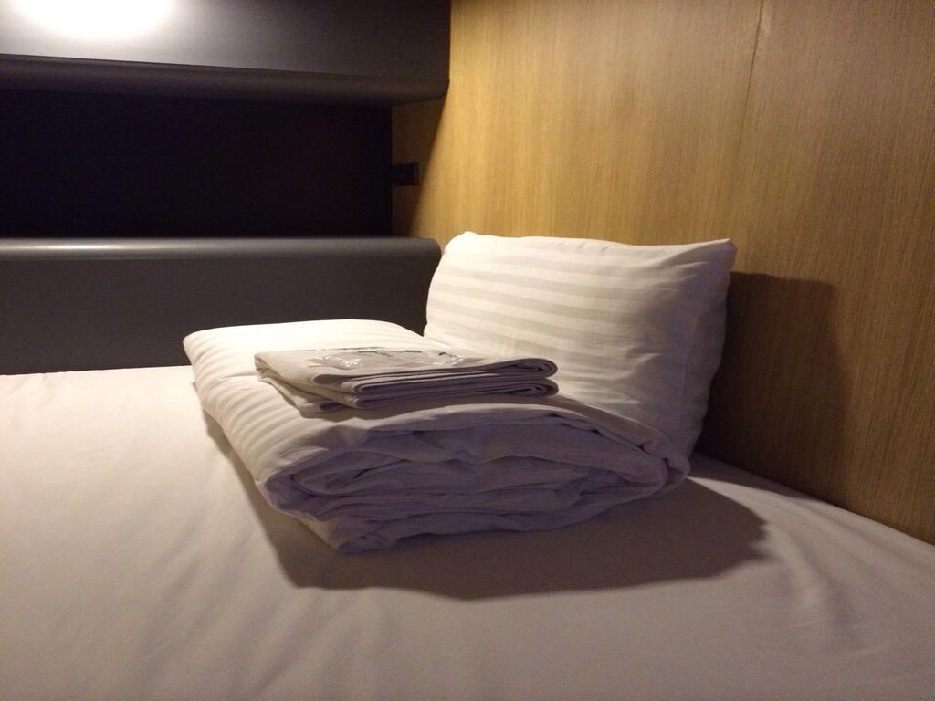 Mybed Ratchada Hotel Bangkok Luaran gambar